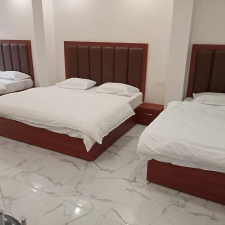 Hotel Kaushik Palace Haridwar Exterior photo